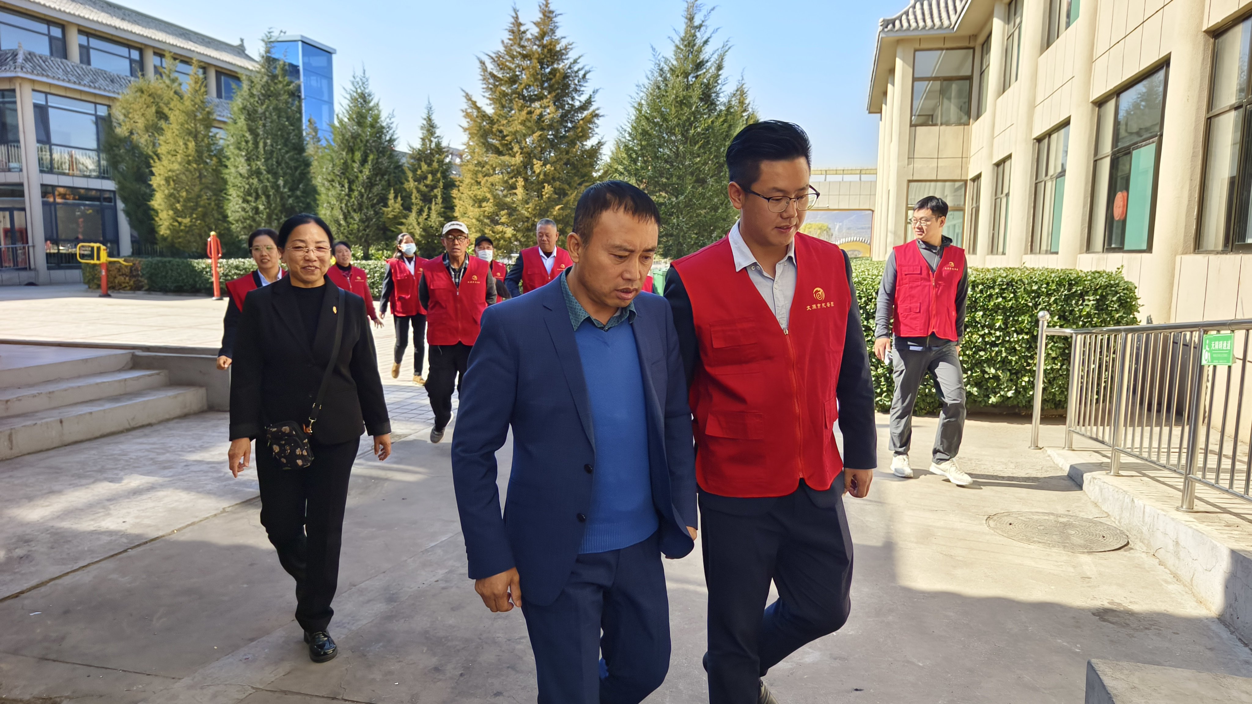 佳节又重阳，欧博abg送温暖