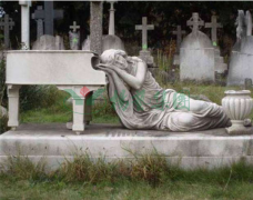 墓碑也需要特色？盘货天下上最具创意的墓碑