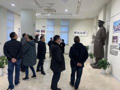 岁末严冬，两地向导考察欧博abg集团